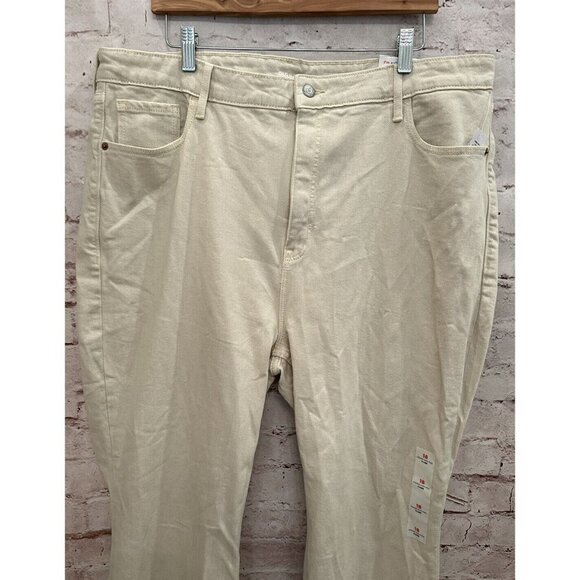 OLD NAVY Jeans Womens 18 Ecru OFF WHITE HIGHER HIGH-RISE FLARE SIDE SPLIT Ankle - Picture 2 of 6